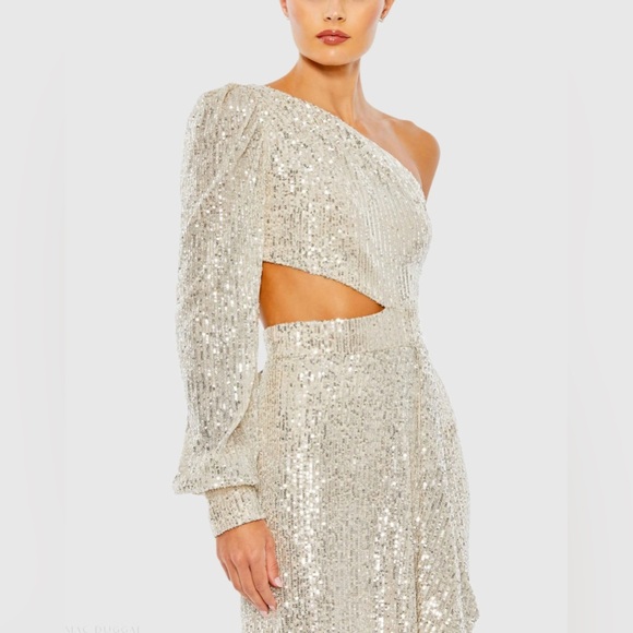 NWT $298 MAC DUGGAL Silver Sequined One Shoulder Cut Out Gown Dress 26730 - Picture 3 of 5